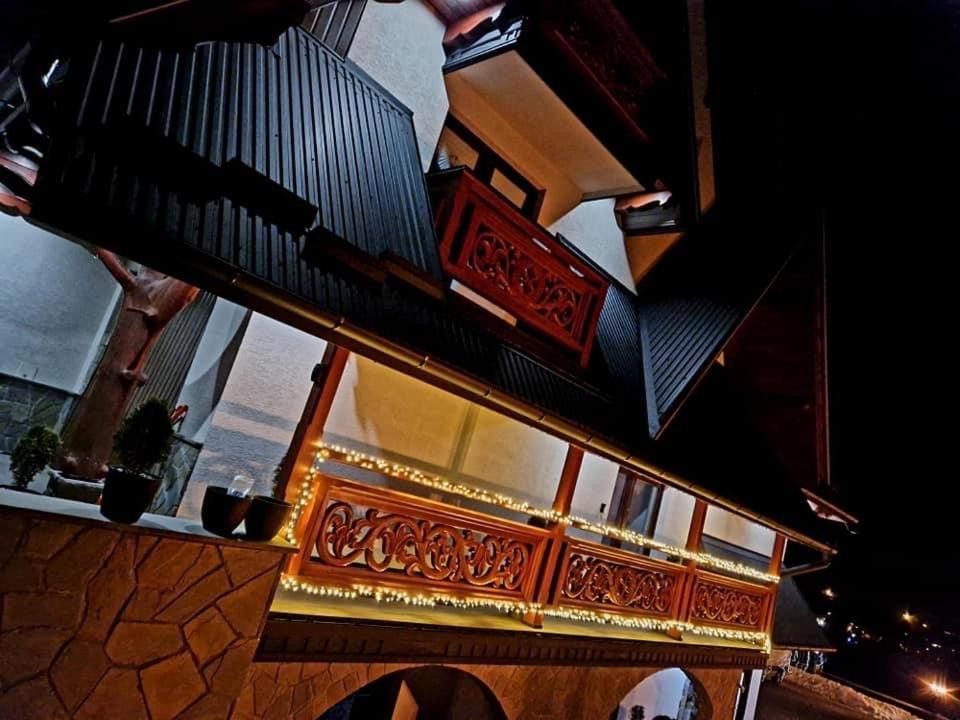 布库维纳塔然斯卡Harmatowka住宿加早餐旅馆 外观 照片